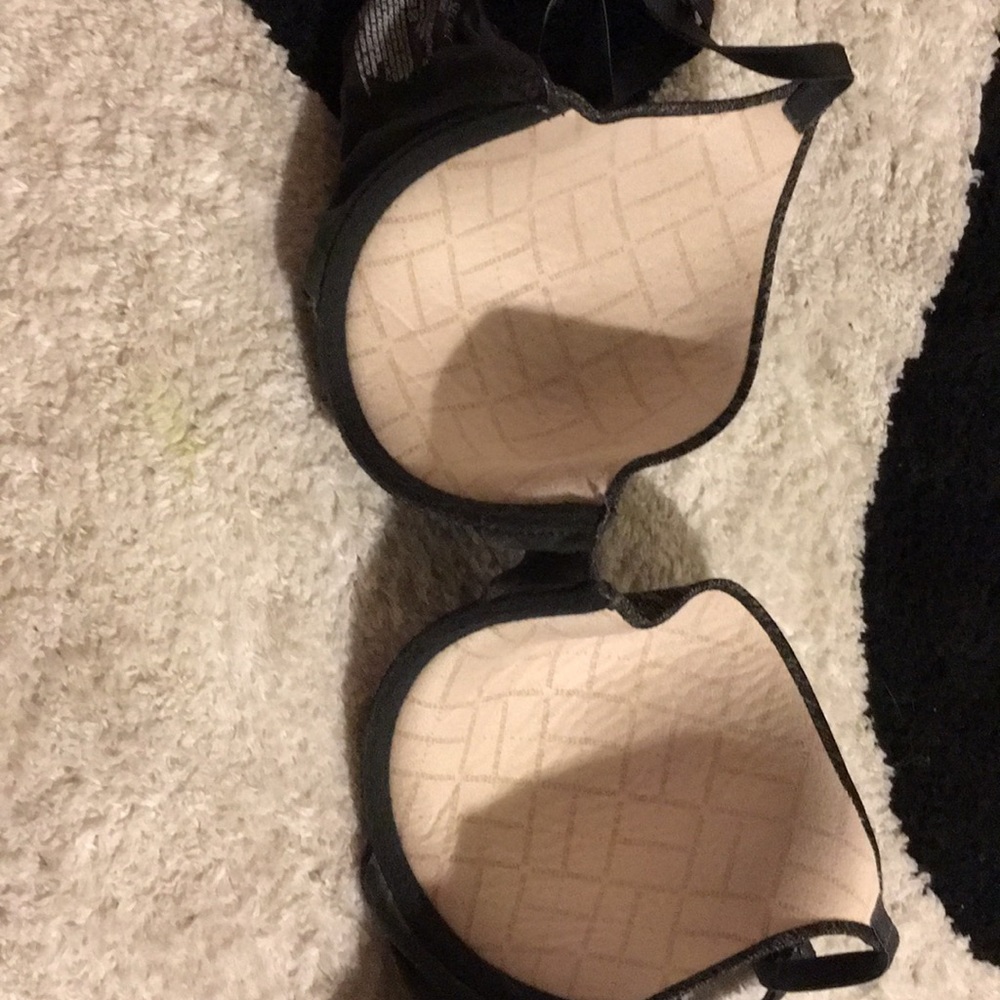 Bra - Picture 2 of 4